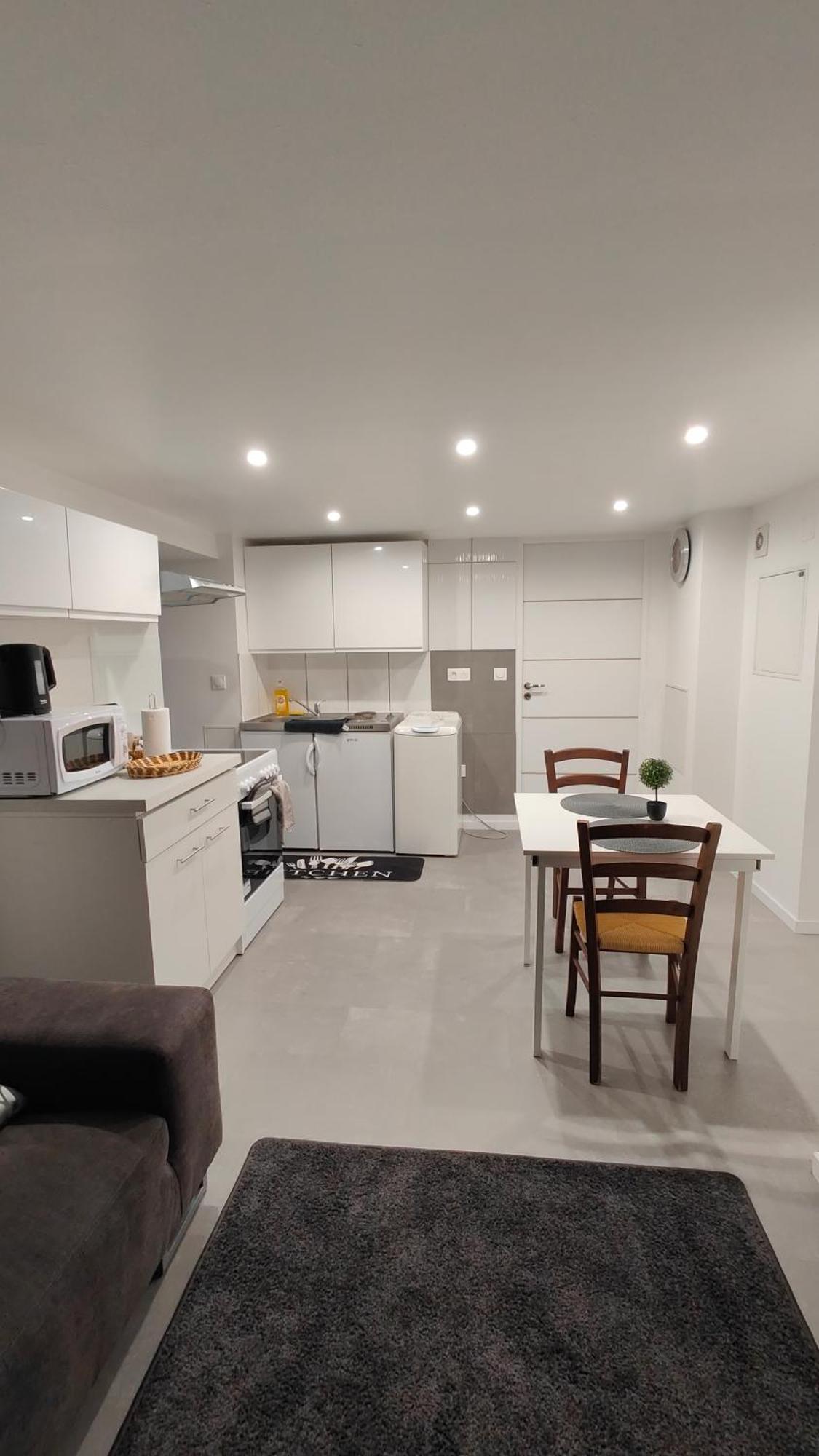 Bel Appartement F2 Entierement Renove Selestat Luaran gambar