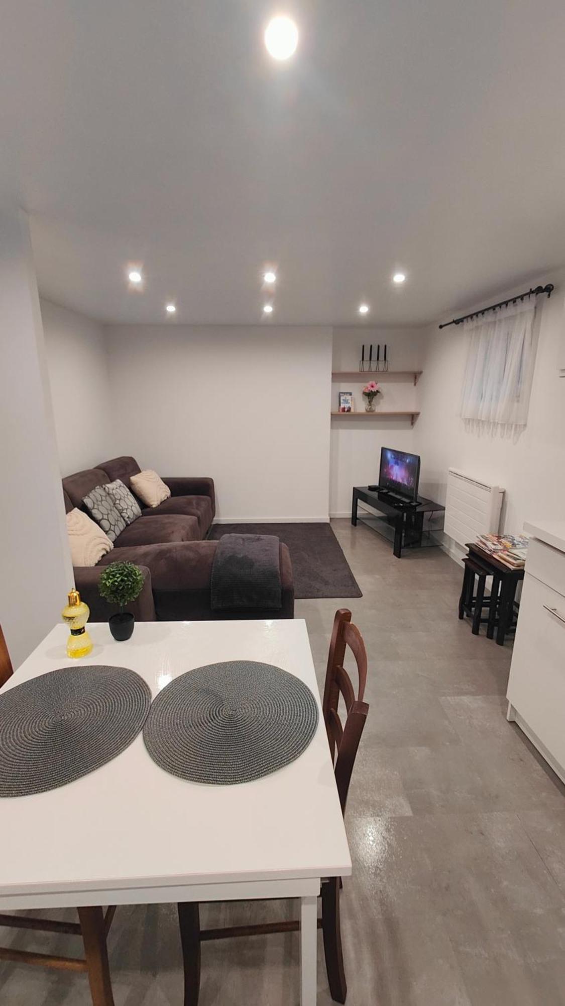 Bel Appartement F2 Entierement Renove Selestat Luaran gambar